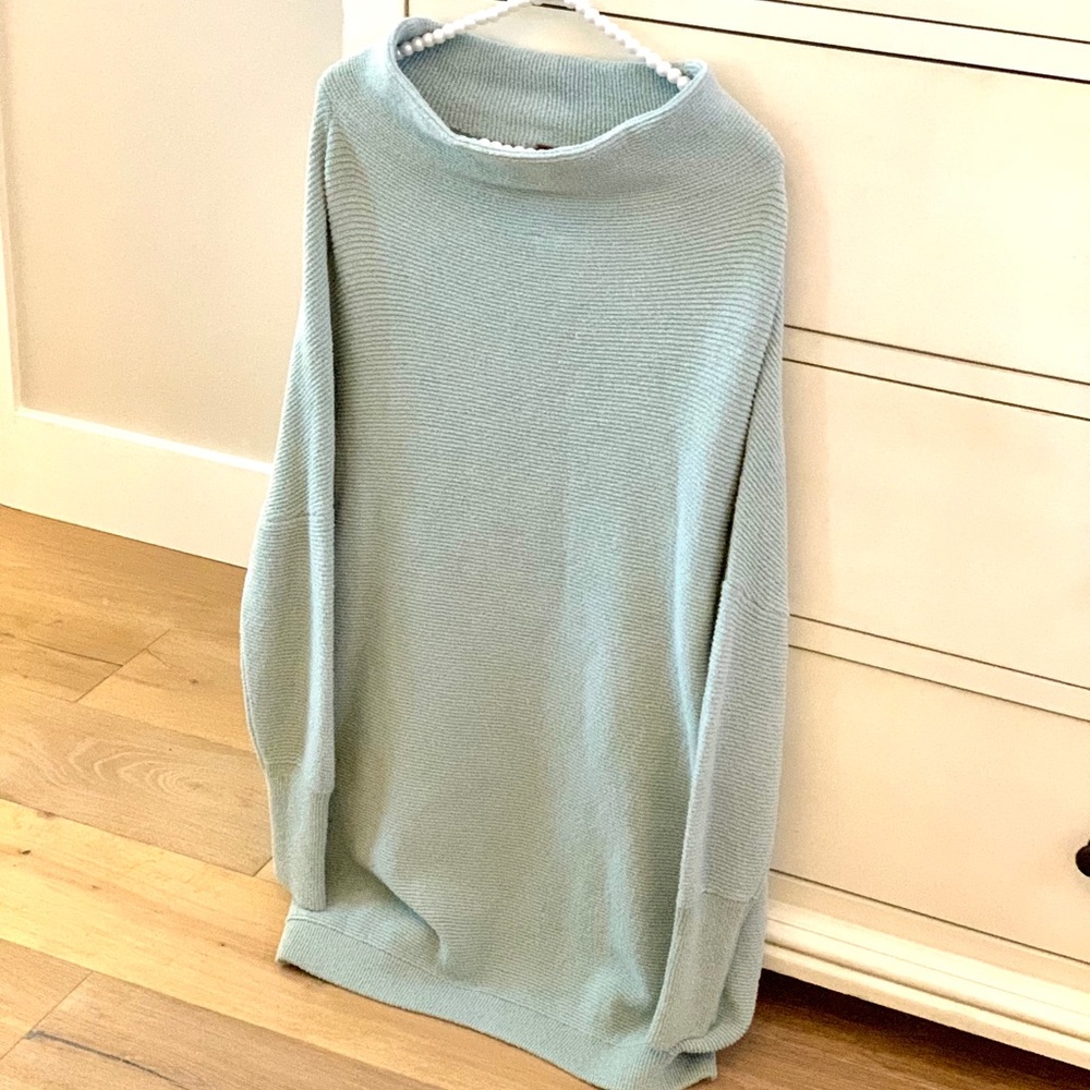 Free people Ottoman Slouchy Tunic Sweater